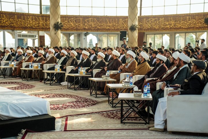 طلاب علم میں سبقت اور دورِ حاضر کے تقاضوں کے مطابق کام کریں، علامہ شیخ انور علی نجفی