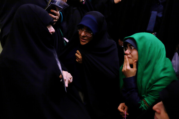 رونمایی از سنگ مزار شهید ایزدی