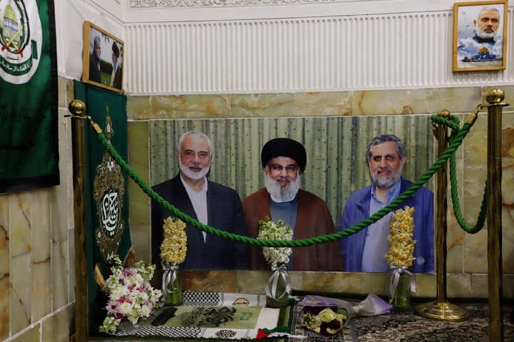 رونمایی از سنگ مزار شهید ایزدی