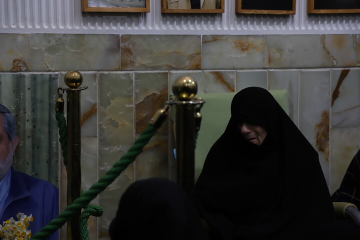 رونمایی از سنگ مزار شهید ایزدی