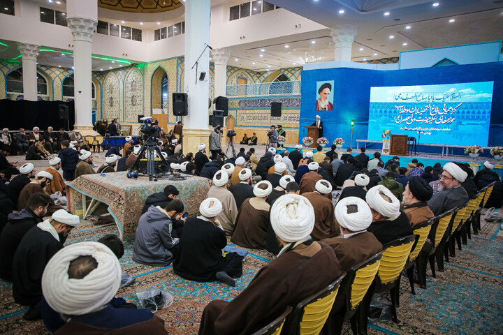 تصاویر/ گردهمایی فارغ‌التحصیلان و طلاب حوزه علمیه حضرت ولی‌عصر "عج" بناب