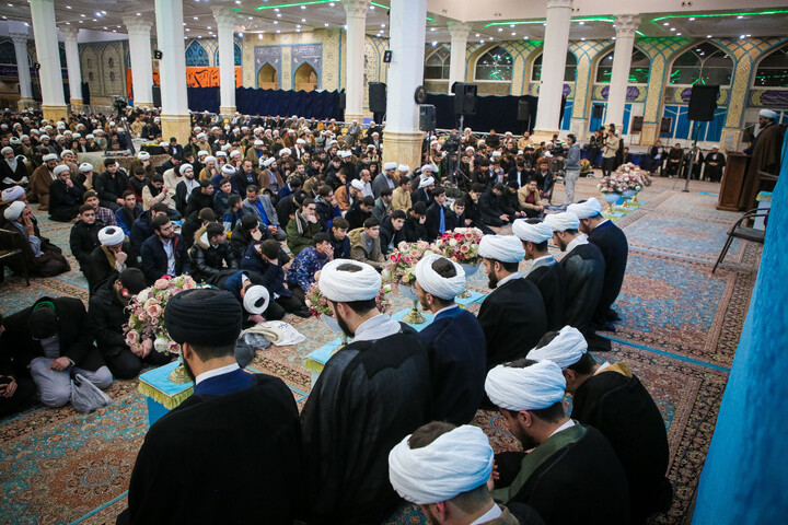 تصاویر/ گردهمایی فارغ‌التحصیلان و طلاب حوزه علمیه حضرت ولی‌عصر "عج" بناب