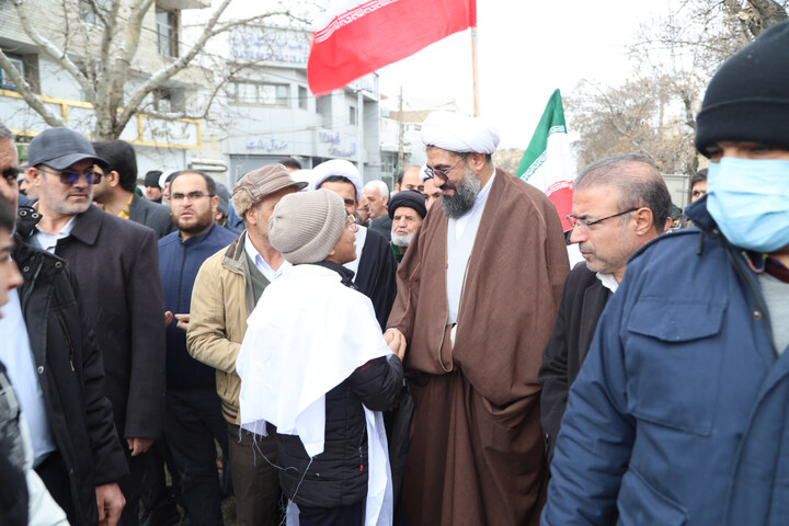 تصاویر / راهپیمایی مردم همدان در حمایت از رهبر معظم انقلاب