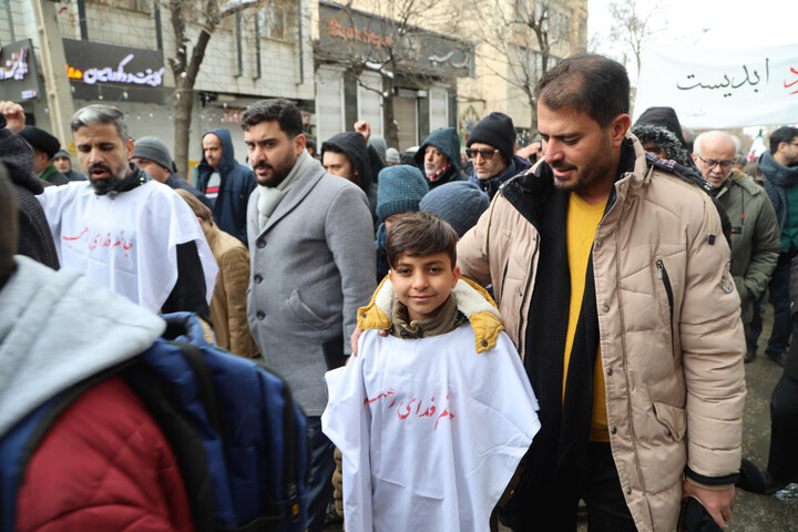 تصاویر / راهپیمایی مردم همدان در حمایت از رهبر معظم انقلاب