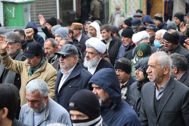 تصاویر / راهپیمایی مردم همدان در حمایت از رهبر معظم انقلاب