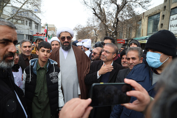 تصاویر / راهپیمایی مردم همدان در حمایت از رهبر معظم انقلاب