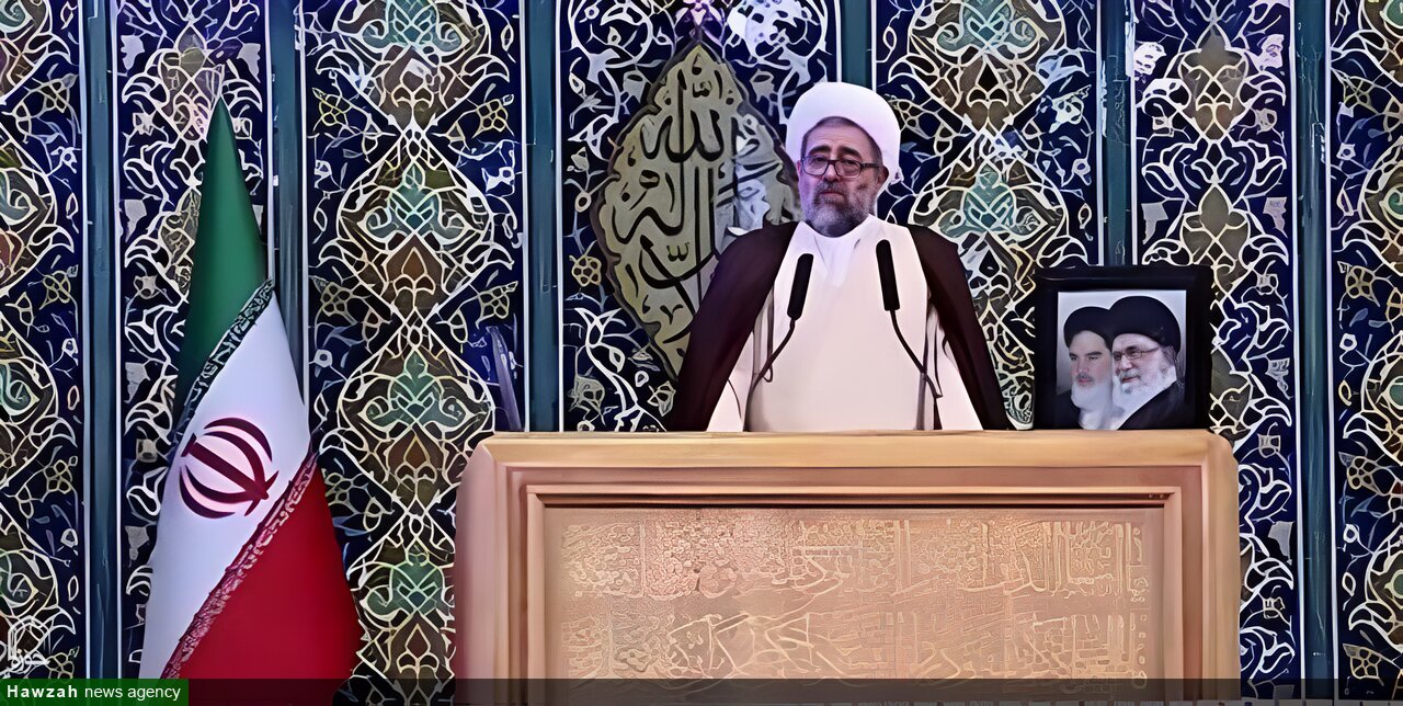 باید بصیرت و ولایت‌پذیری را از حضرت عباس(ع) آموخت