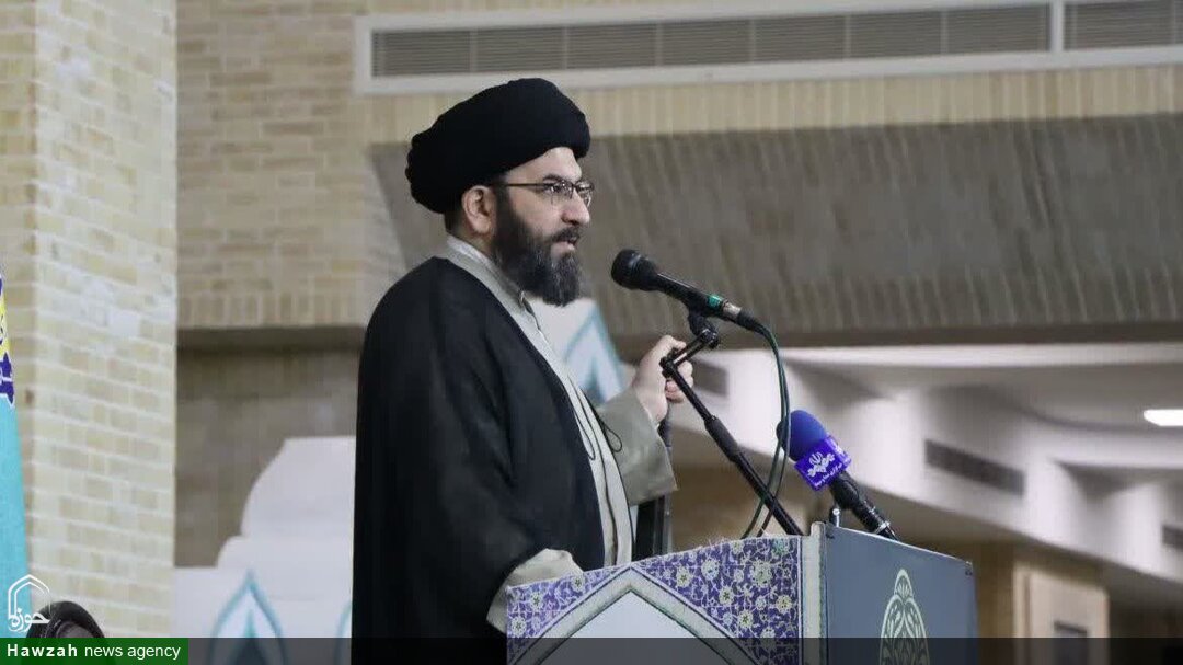 ملت ایران با پیروی از مکتب عاشورا در برابر سلطه‌طلبی مقاوم است