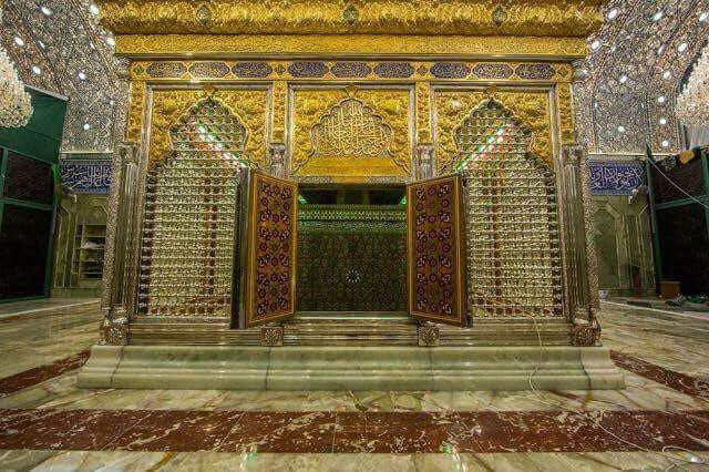 حضرت عباس(ع) قمری است که از سه خورشید نور گرفت