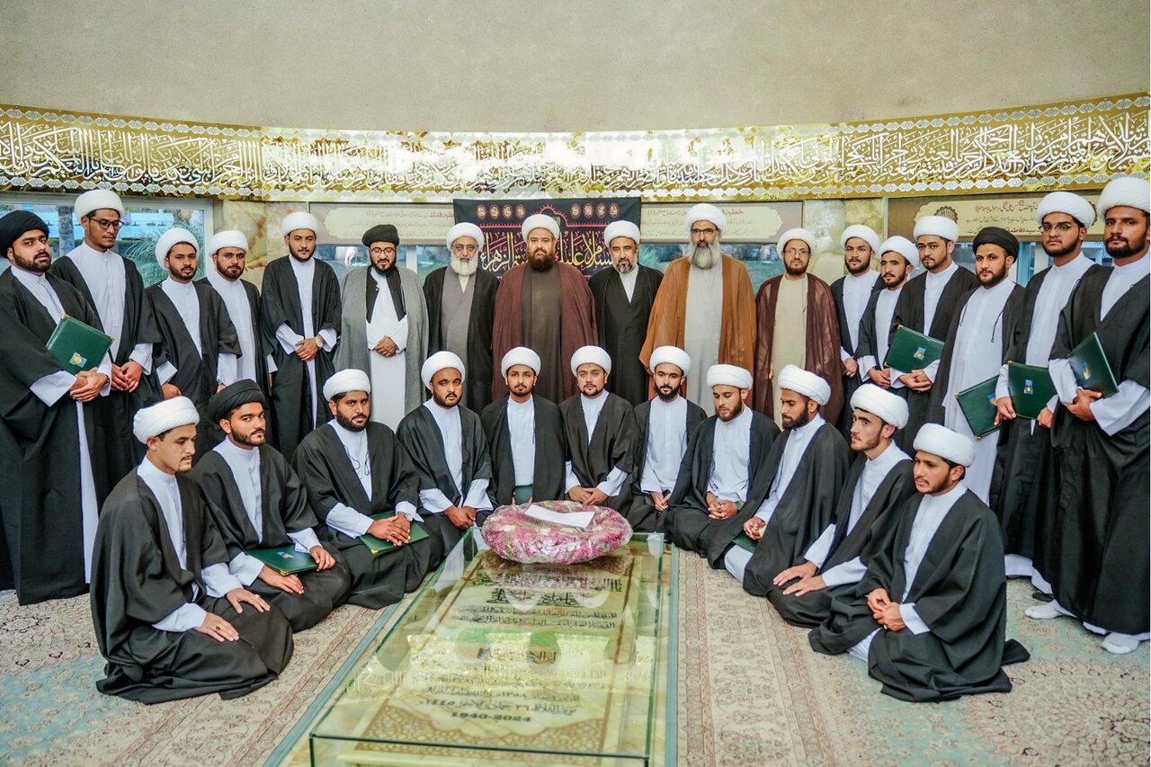 برگزاری باشکوه آیین سالانه عمامه گذاری طلاب جامعةالکوثر پاکستان