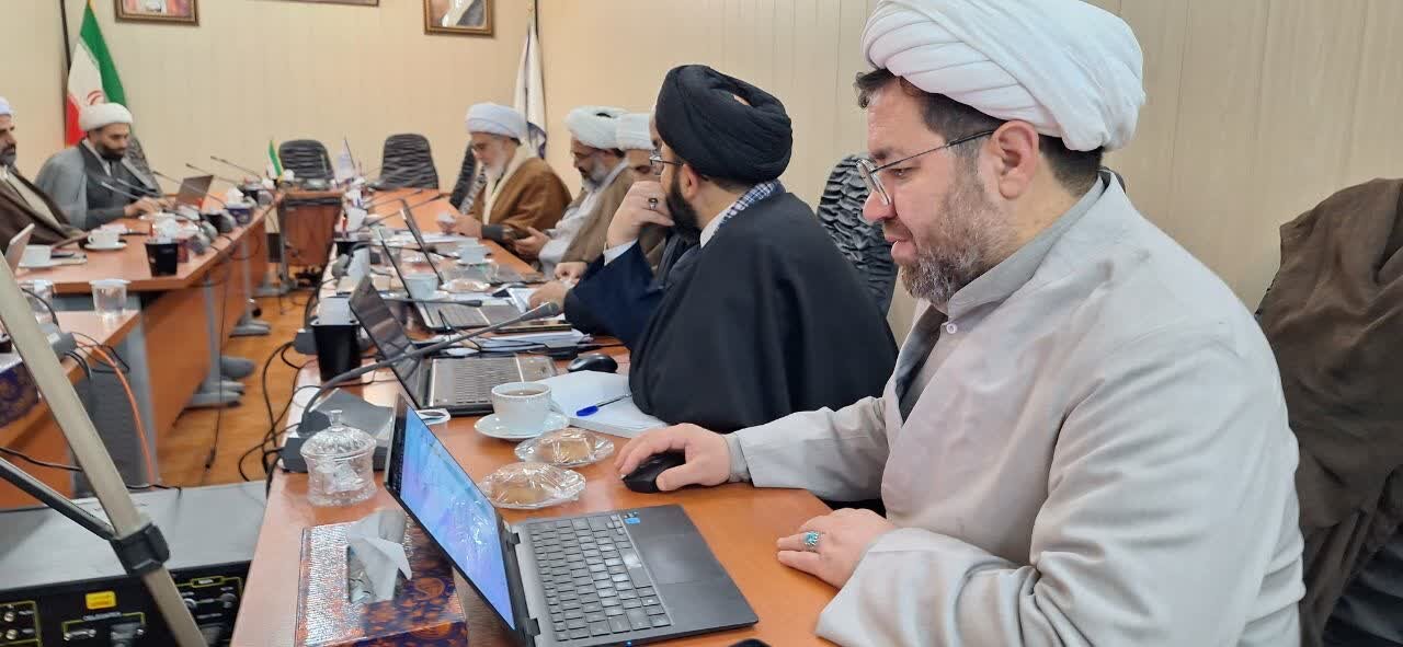 نشست بررسی سند ملی زیارت