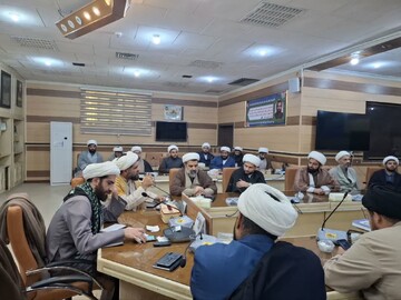 تصاویر/ نشست مشترک امور طلاب حوزه علمیه خوزستان و بسیج طلاب خوزستان