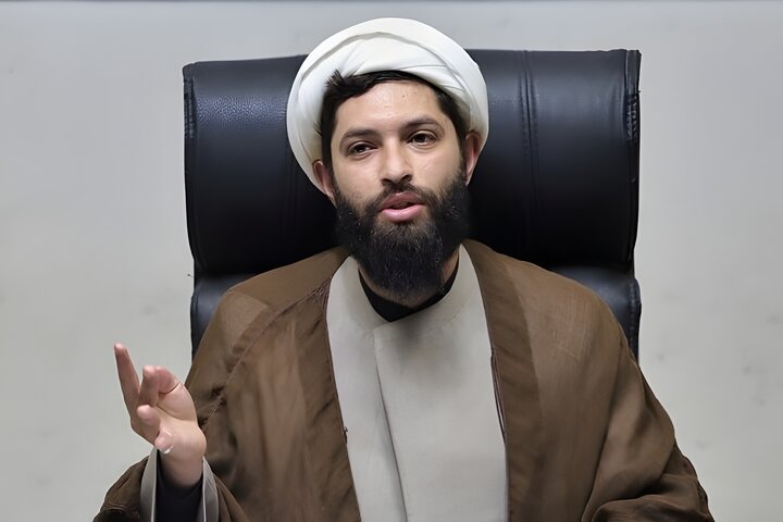 اغتشاشگران چرا مساجد را به آتش کشیدند؟/ چرا دشمن از مسجد می‌ترسد؟