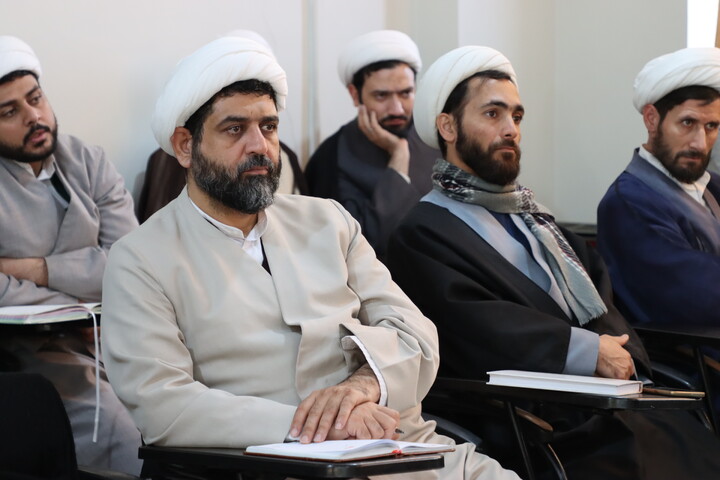 تصاویر / فصل سوم دوره تعالی مشاوران مدارس علمیه قم