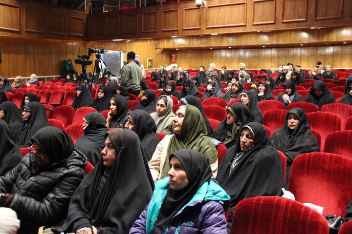 تصاویر / مراسم یادواره شهد ای مدافع امنیت در قزوین برگزارشد