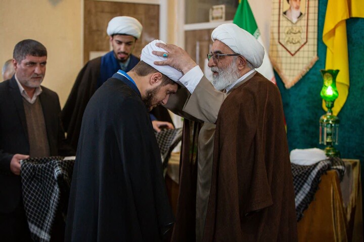 تصاویر/  آیین عمامه گذاری و جشن اعیاد شعبانیه در مجتمع حوزوی ولی امر(عج)