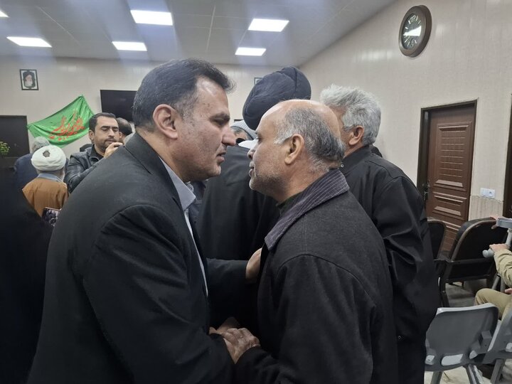 تصاویر/ دیدار نماینده ولی فقیه درکاشان و مسئولان ازجانبازان 75 درصدکاشان