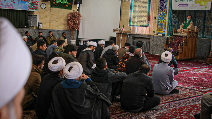 تصاویر/جشن میلاد امام حسین و حضرت عباس(علیهم‌السلام) در مدرسه علمیه آیت‌الله آخوند همدان