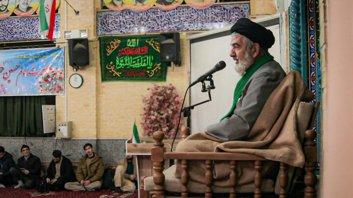 تصاویر/جشن میلاد امام حسین و حضرت عباس(علیهم‌السلام) در مدرسه علمیه آیت‌الله آخوند همدان