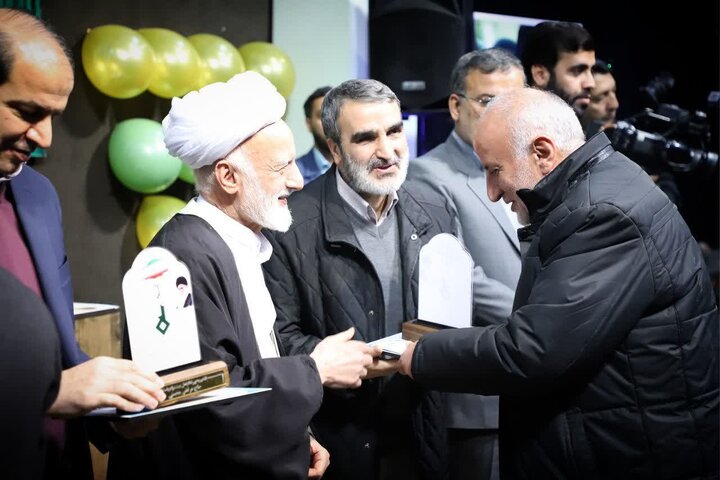 تصاویر/مراسم بزرگداشت روز جانباز و تجلیل از جانبازان و پیرغلامان هیئت رزمندگان اسلام اراک