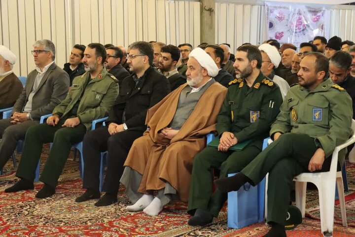 آیین تکریم و معارفه فرمانده ناحیه مقاومت بسیج شهرستان شازند