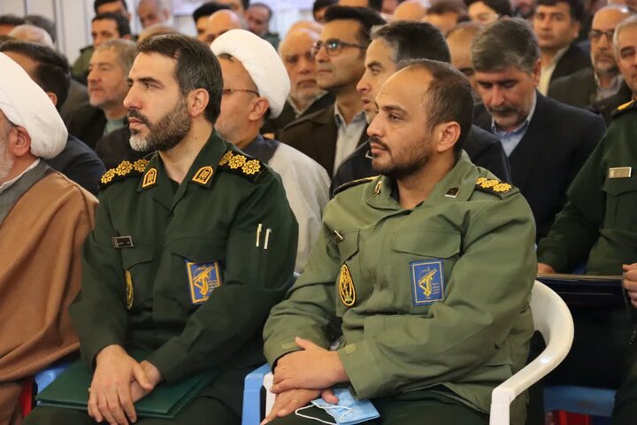 آیین تکریم و معارفه فرمانده ناحیه مقاومت بسیج شهرستان شازند