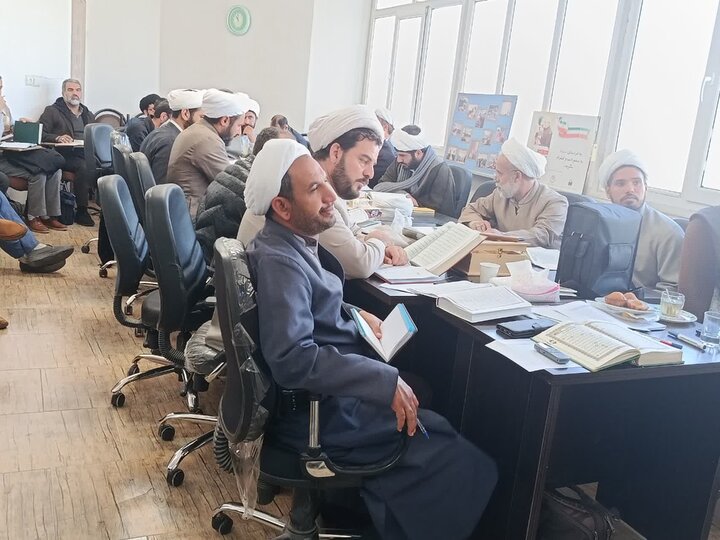 دوره آموزشی «تدبر در قرآن» در کرمان
