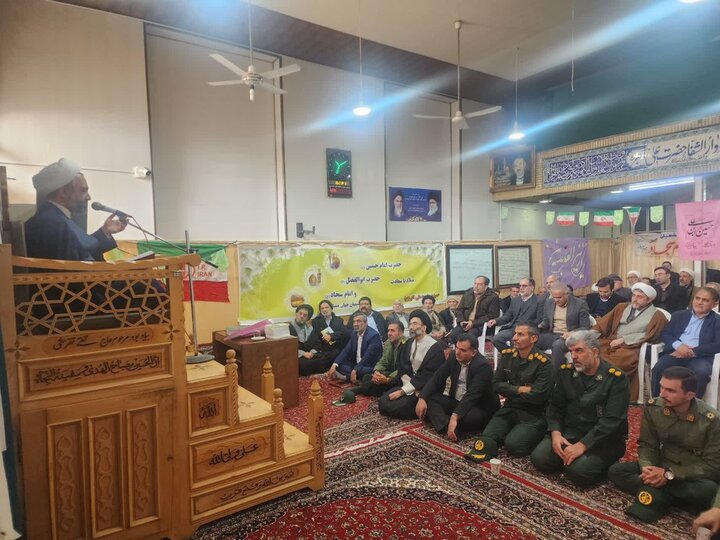 تصاویر/ جشن میلاد حضرت ابالفضل العباس (ع )از طرف نماینده ولی فقیه درکاشان