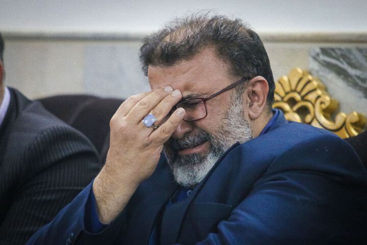 تصاویر/ تکریم از خانواده شهید مدافع امنیت شهید محمد قاسمی هماپور با حضور تولیت مسجد مقدس جمکران، سردار میرحیدری فرماندهی کل انتظامی قم و اهالی رسانه