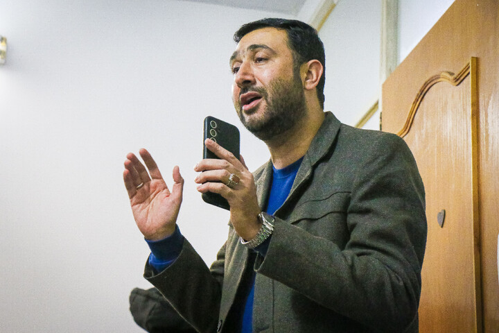 تصاویر/ تکریم از خانواده شهید مدافع امنیت شهید محمد قاسمی هماپور با حضور تولیت مسجد مقدس جمکران، سردار میرحیدری فرماندهی کل انتظامی قم و اهالی رسانه