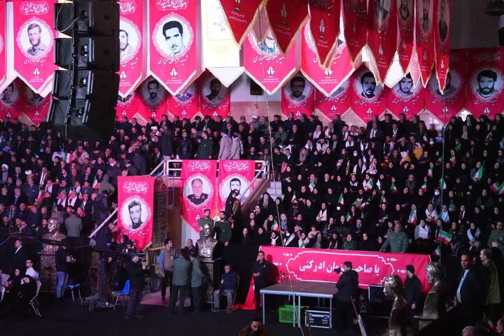 تصاویر/ آیین اختتامیه کنگره ملی بزرگداشت سرداران و ۱۲ هزار شهید آذربایجان غربی