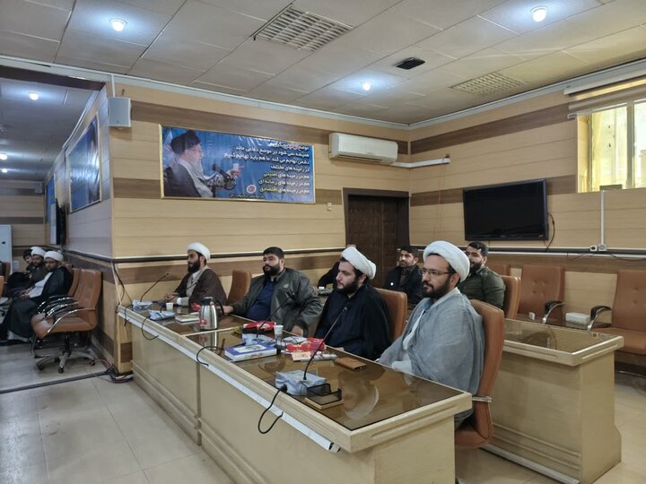 نشست مشترک امور طلاب حوزه علمیه خوزستان و بسیج طلاب  خوزستان