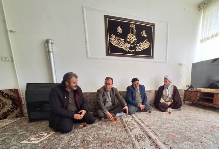 تصاویر/ اجرای طرح تجلیل از علمداران حماسه در شهرستان بیجار