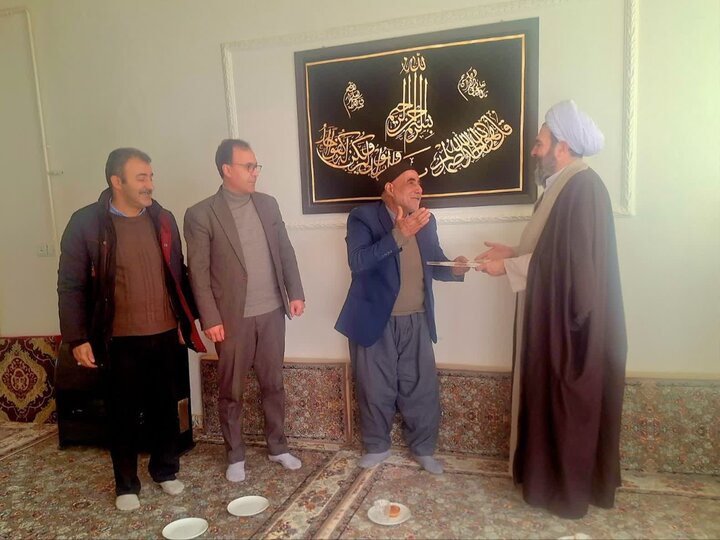 تصاویر/ اجرای طرح تجلیل از علمداران حماسه در شهرستان بیجار