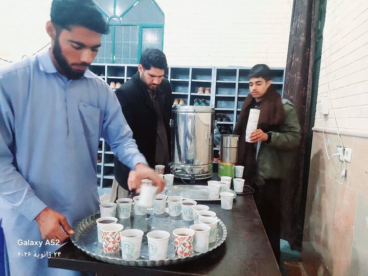 برگزاری جشن میلاد امام حسین(ع) در مسجد جامع جازموریان