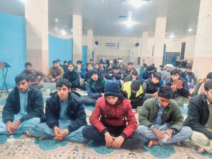 برگزاری جشن میلاد امام حسین(ع) در مسجد جامع جازموریان