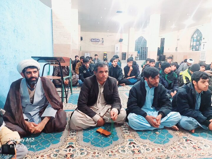 برگزاری جشن میلاد امام حسین(ع) در مسجد جامع جازموریان