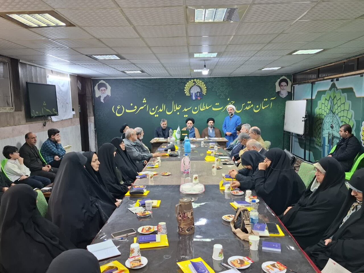 دومین نشست شورای سادات استان گیلان برگزار شد+ تصاویر