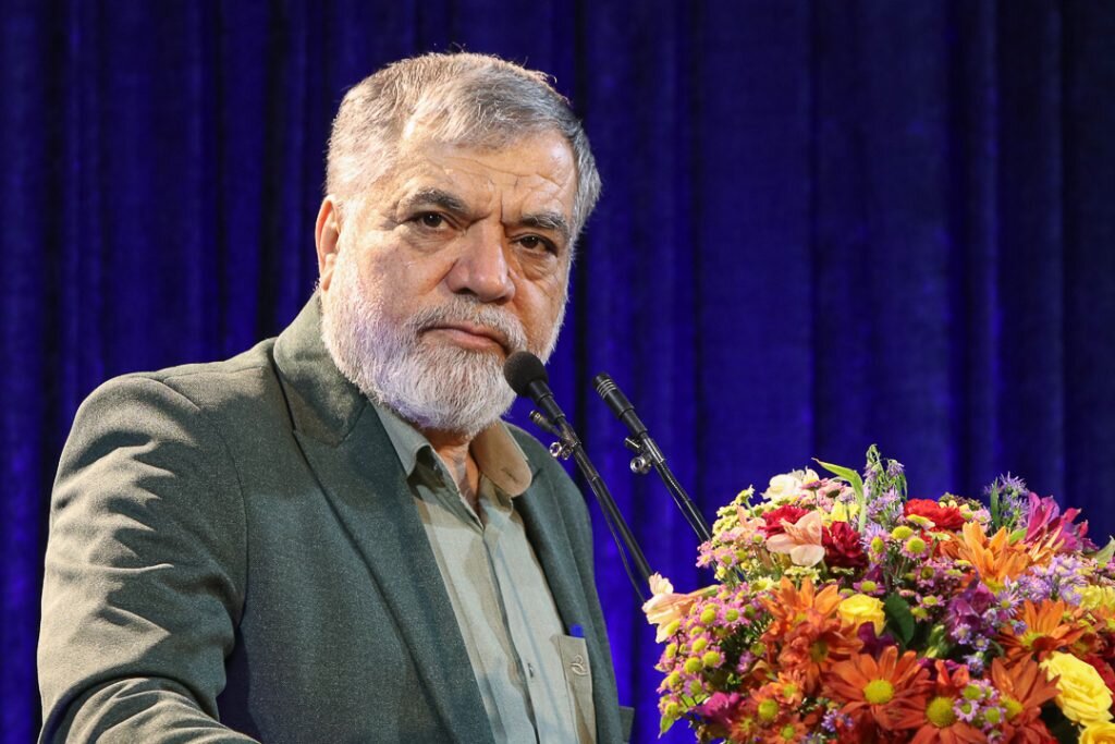 حضور آگاهانه مردم در صحنه، فتنه را درهم شکست