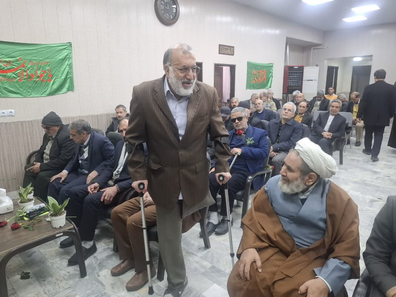 دیدار نماینده ولی فقیه در کاشان با جانبازان ۷۰ درصد کاشان+تصاویر