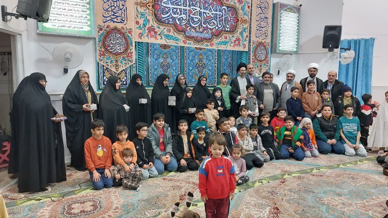 کارهای ما باید خدایی و برای رضایت خدا باشد