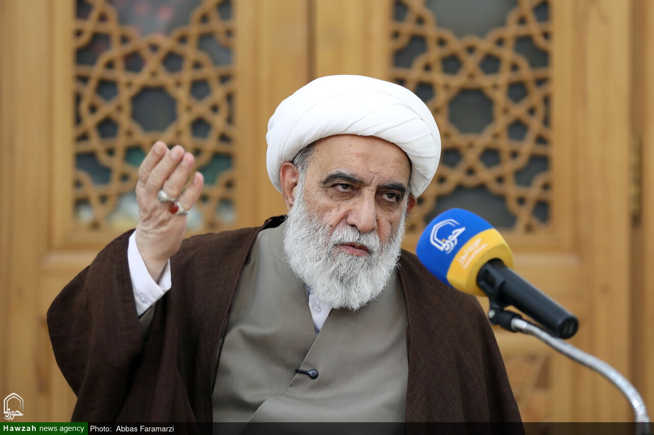 فیلم | آیت‌الله شب زنده‌دار: اهانت‌ به رهبر انقلاب نشانه فقدان تحلیل و درک ناقص دشمن است