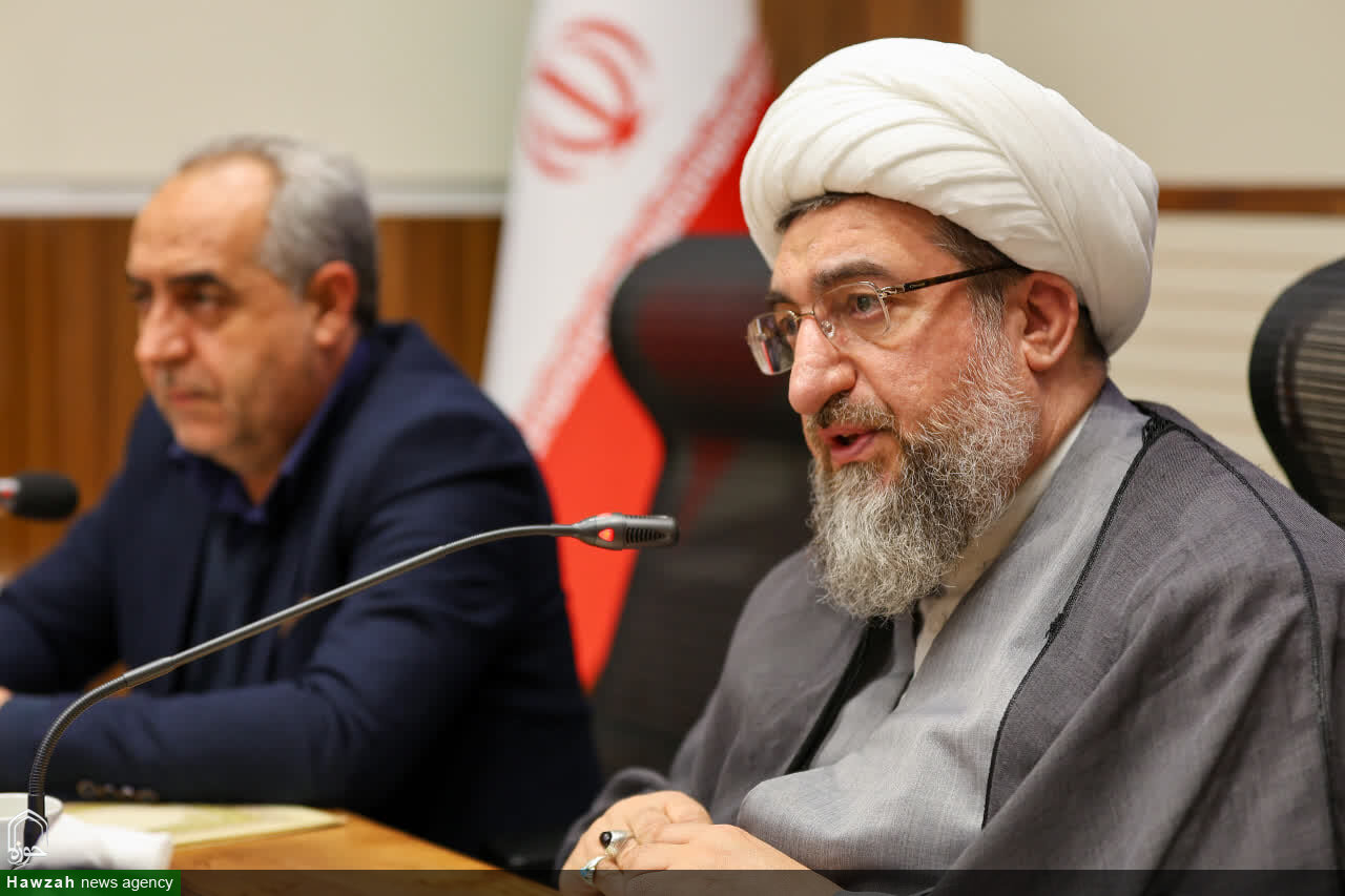 اقدامات فرهنگی بدون بهبود معیشت مردم اثربخش نیست