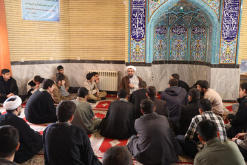 تصاویر / حضور نماینده ولی فقیه در استان همدان در جمع طلاب مدارس علمیه زنگنه و امام سجاد(ع)