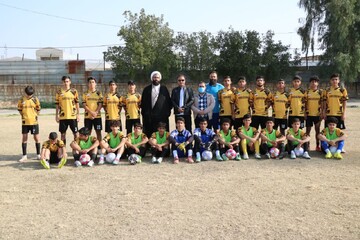 تصاویر/ دیدار صمیمی امام جمعه دهلران با ورزشکاران