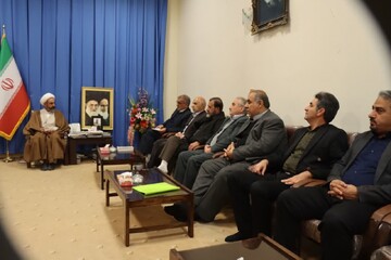 تصاویر/ دیدار فرماندار ایلام با نماینده ولی فقیه در استان