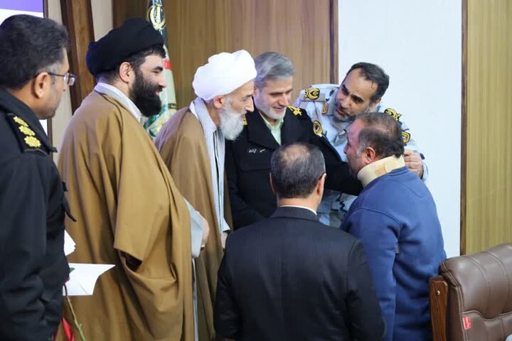 تقدیر نماینده ولی فقیه در مازندران از جانبازان نیروی انتظامی استان
