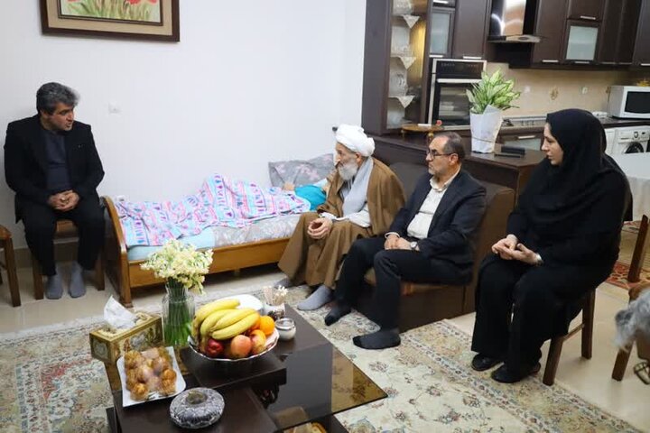 دیدار نماینده ولی‌فقیه در مازندران با جانبازان دفاع مقدس و اغتشاشات اخیر