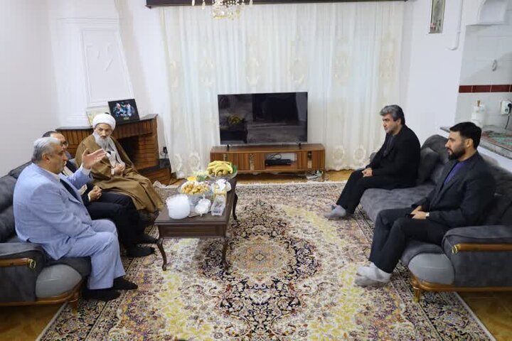 دیدار نماینده ولی‌فقیه در مازندران با جانبازان دفاع مقدس و اغتشاشات اخیر