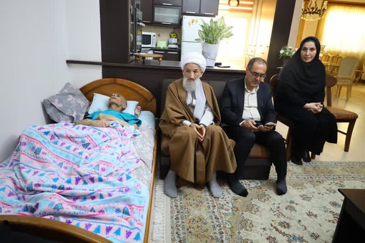 دیدار نماینده ولی‌فقیه در مازندران با جانبازان دفاع مقدس و اغتشاشات اخیر